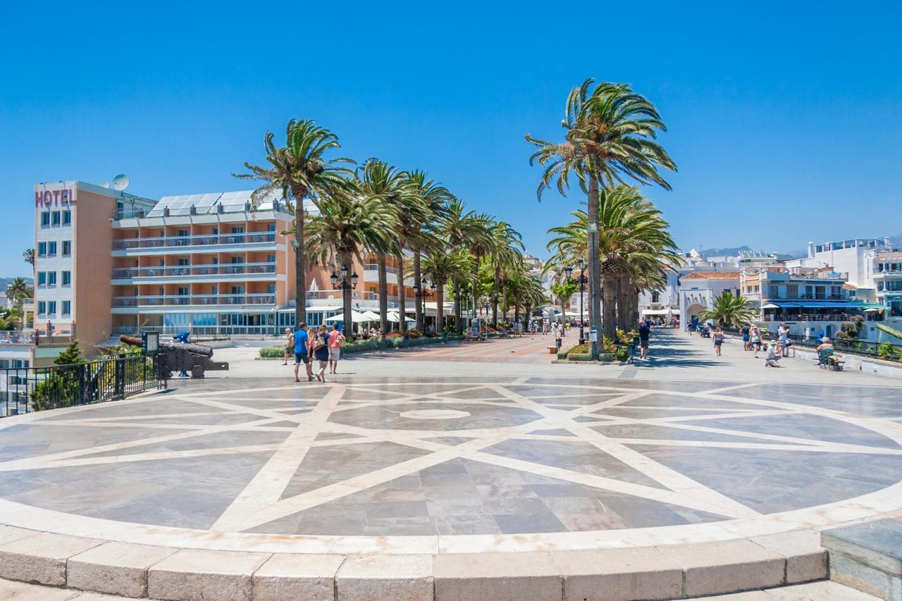 Balcon Europa Nerja Apartment Екстериор снимка